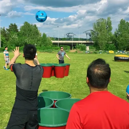 Gigant Beer Pong Unlimited Beer / Low Budget